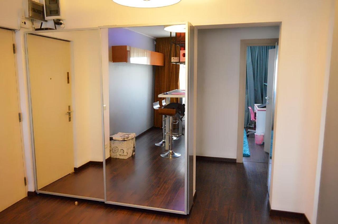 Apartament Confort Panu Apartment Bucureşti Ngoại thất bức ảnh